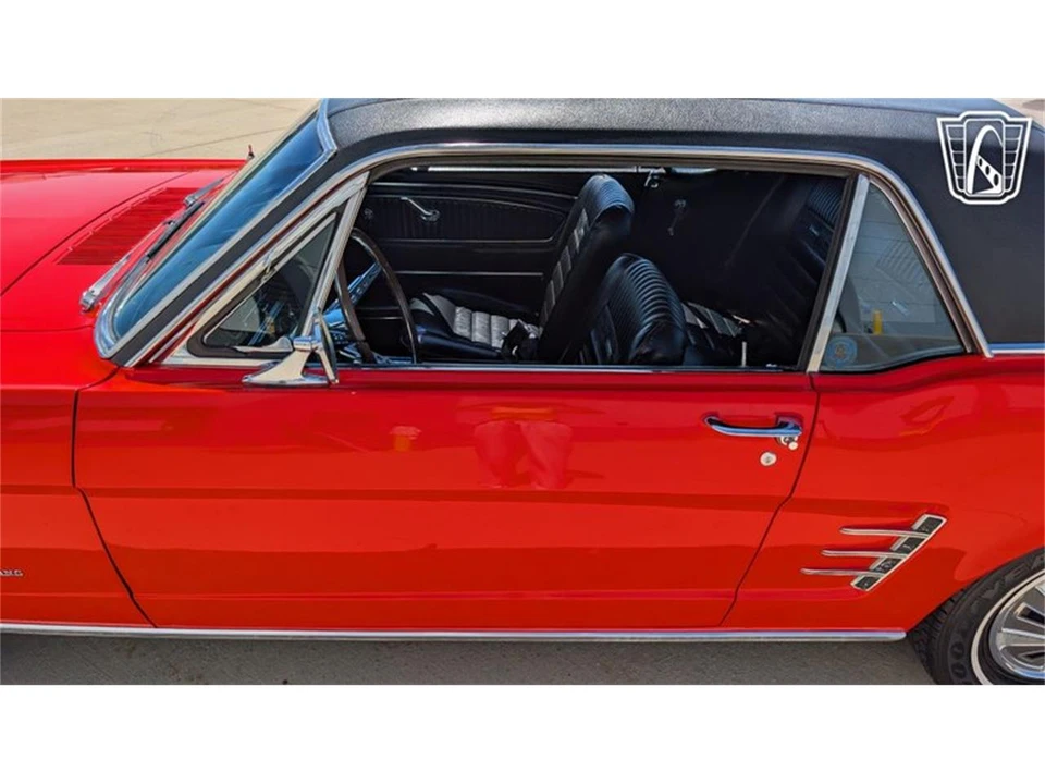 1966 Ford Mustang 1st Gen (1964.5-1966) - Image 26 of 31