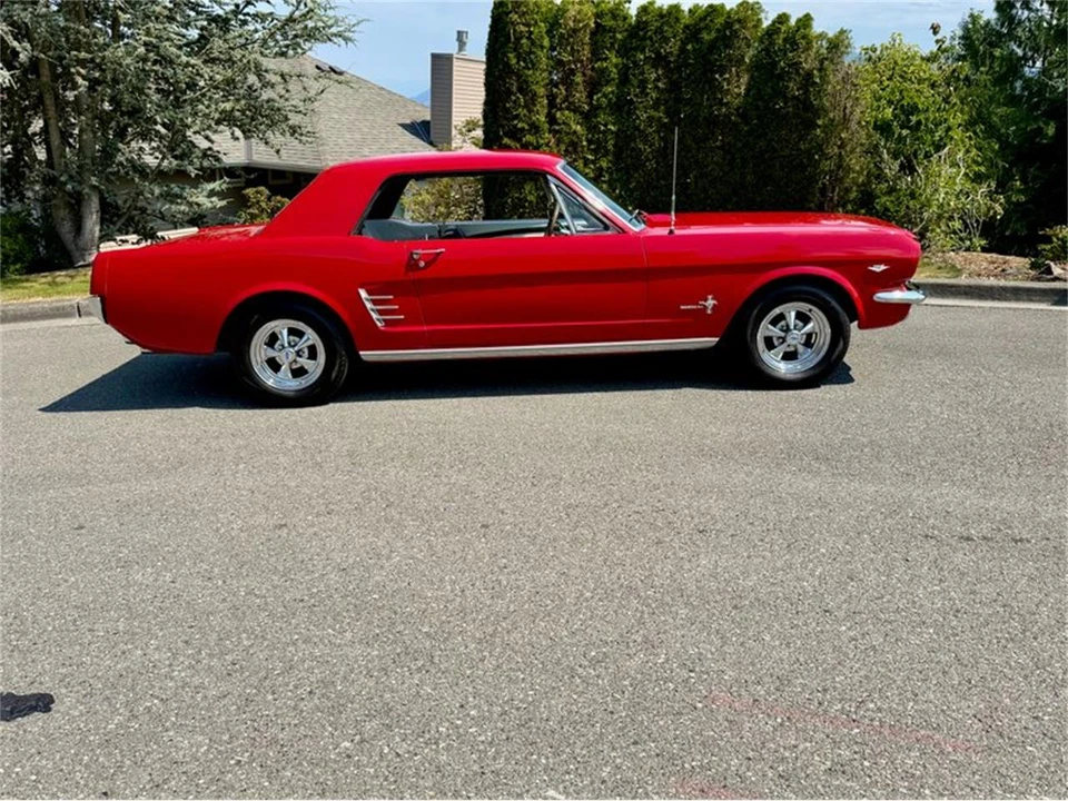 1966 Ford Mustang 1st Gen (1964.5-1966) - Image 21 of 31