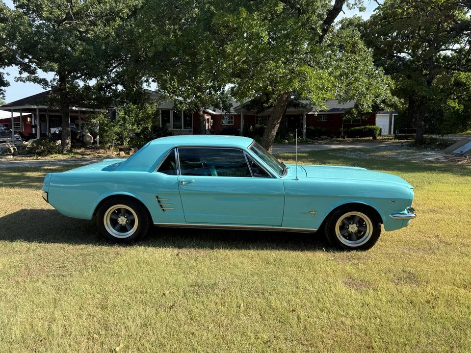 1966 Ford Mustang 1st Gen (1964.5-1966) - Image 4 of 31