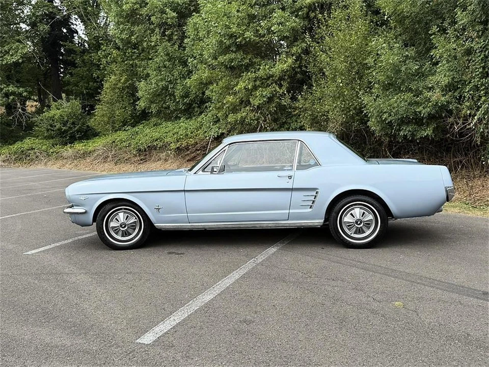1966 Ford Mustang 1st Gen (1964.5-1966) - Image 2 of 31