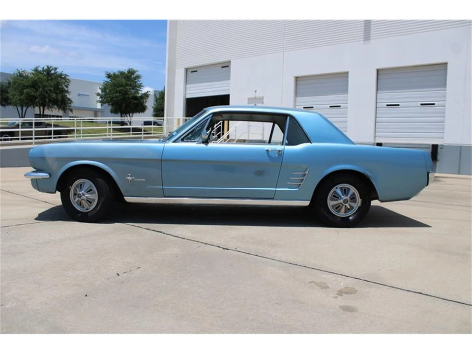 1966 Ford Mustang 1st Gen (1964.5-1966) - Image 6 of 31
