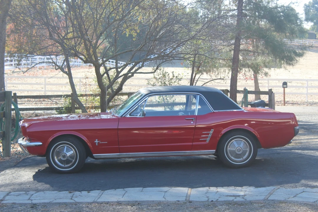 1966 Ford Mustang 1st Gen (1964.5-1966) - Image 10 of 31