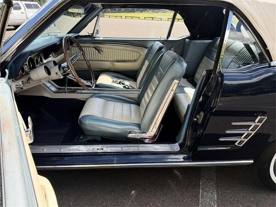 1966 Ford Mustang 1st Gen (1964.5-1966) - Image 10 of 31