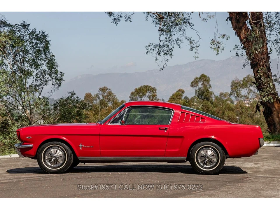 1966 Ford Mustang 1st Gen (1964.5-1966) - Image 13 of 31