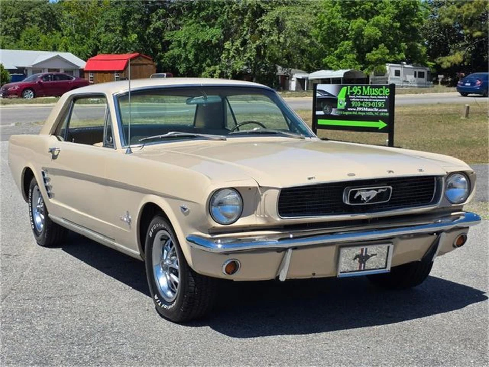 1966 Ford Mustang 1st Gen (1964.5-1966) - Image 4 of 31