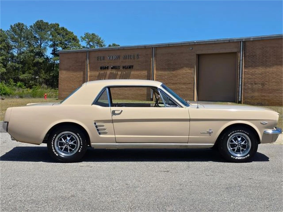 1966 Ford Mustang 1st Gen (1964.5-1966) - Image 6 of 31