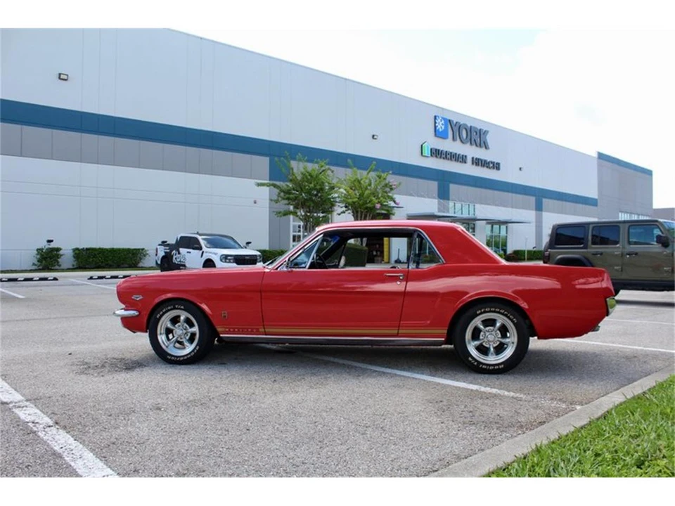 1966 Ford Mustang 1st Gen (1964.5-1966) - Image 9 of 31