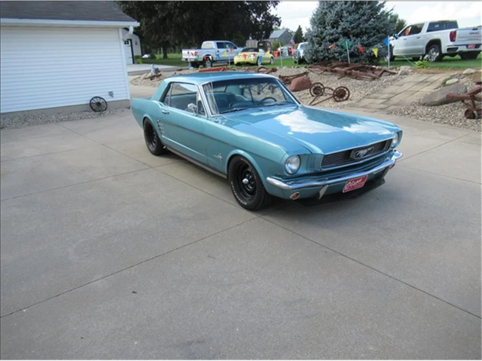 1966 Ford Mustang 1st Gen (1964.5-1966) - Image 4 of 31