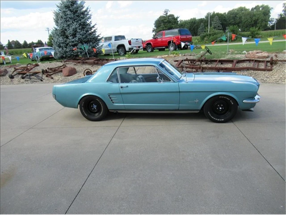 1966 Ford Mustang 1st Gen (1964.5-1966) - Image 5 of 31