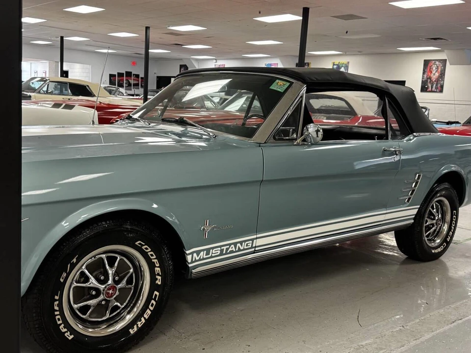 1966 Ford Mustang 1st Gen (1964.5-1966) - Image 27 of 31