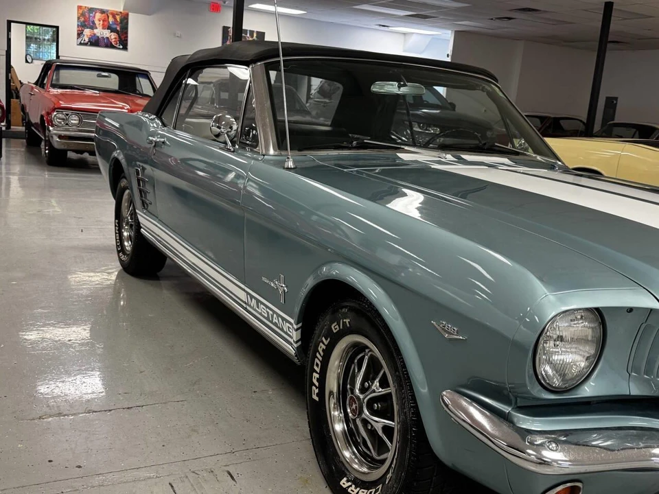 1966 Ford Mustang 1st Gen (1964.5-1966) - Image 28 of 31