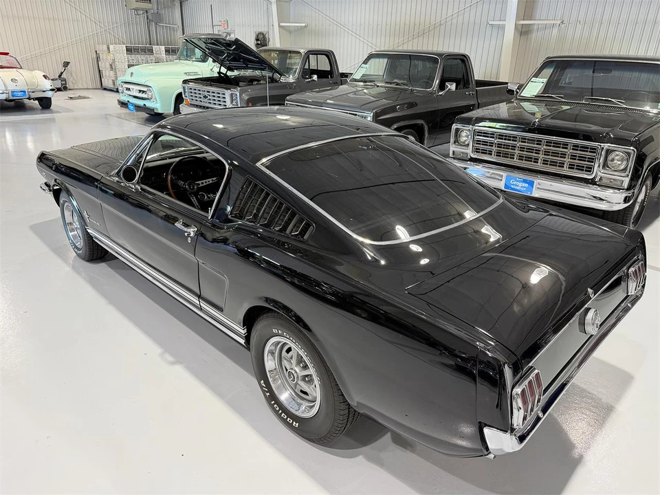 1966 Ford Mustang 1st Gen (1964.5-1966) - Image 7 of 31