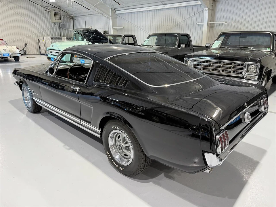 1966 Ford Mustang 1st Gen (1964.5-1966) - Image 8 of 31