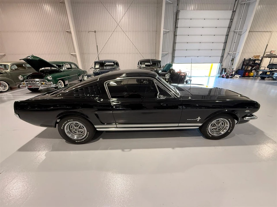 1966 Ford Mustang 1st Gen (1964.5-1966) - Image 11 of 31