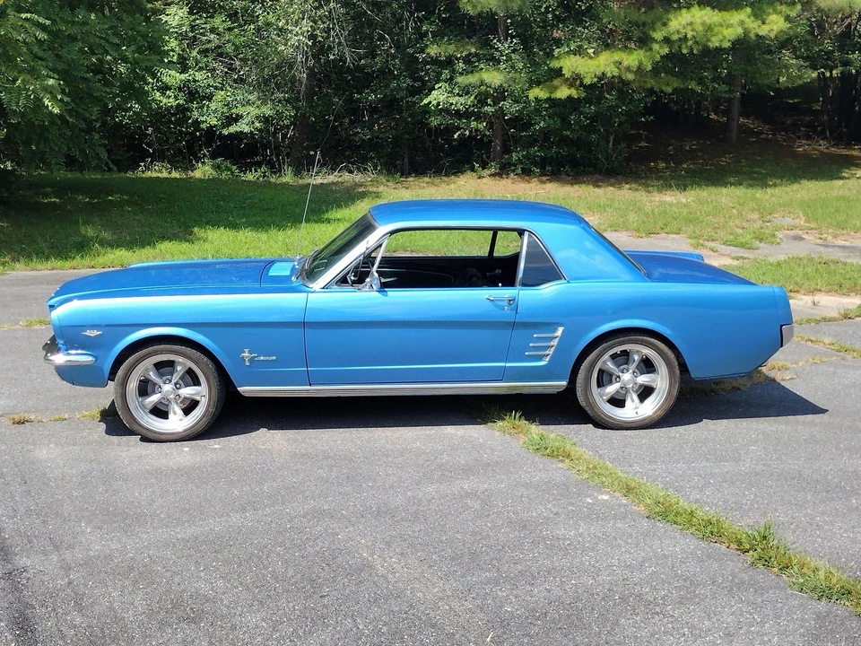 1966 Ford Mustang 1st Gen (1964.5-1966) - Image 17 of 24