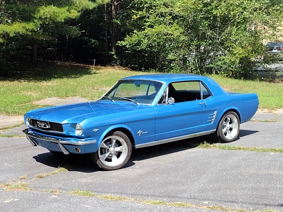 1966 Ford Mustang 1st Gen (1964.5-1966) - Image 9 of 24