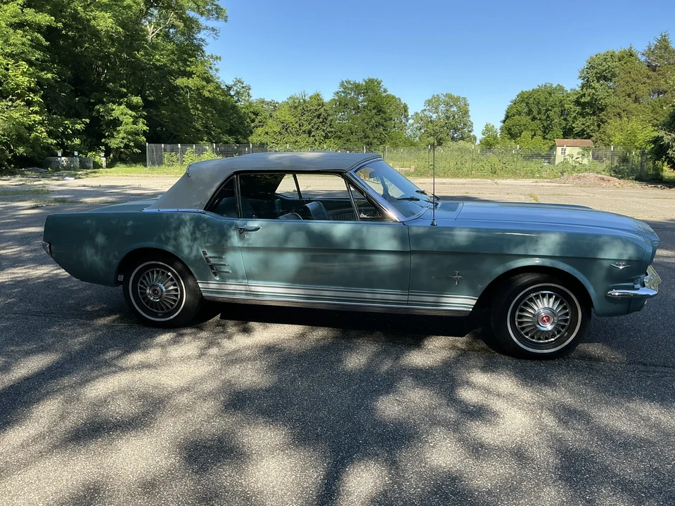 1966 Ford Mustang 1st Gen (1964.5-1966) - Image 14 of 31