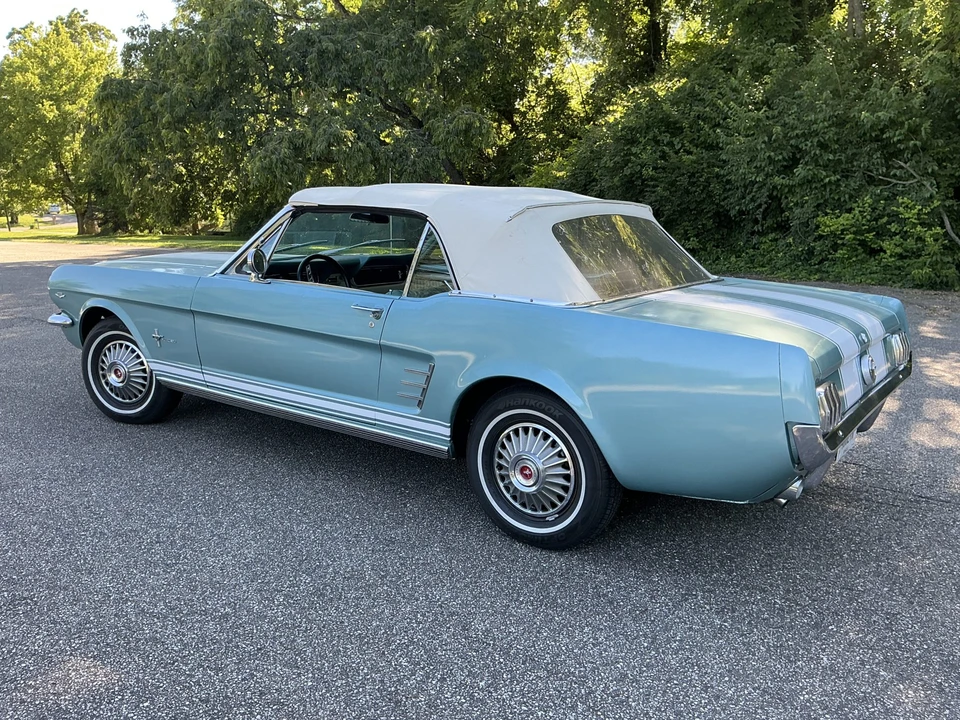 1966 Ford Mustang 1st Gen (1964.5-1966) - Image 6 of 31