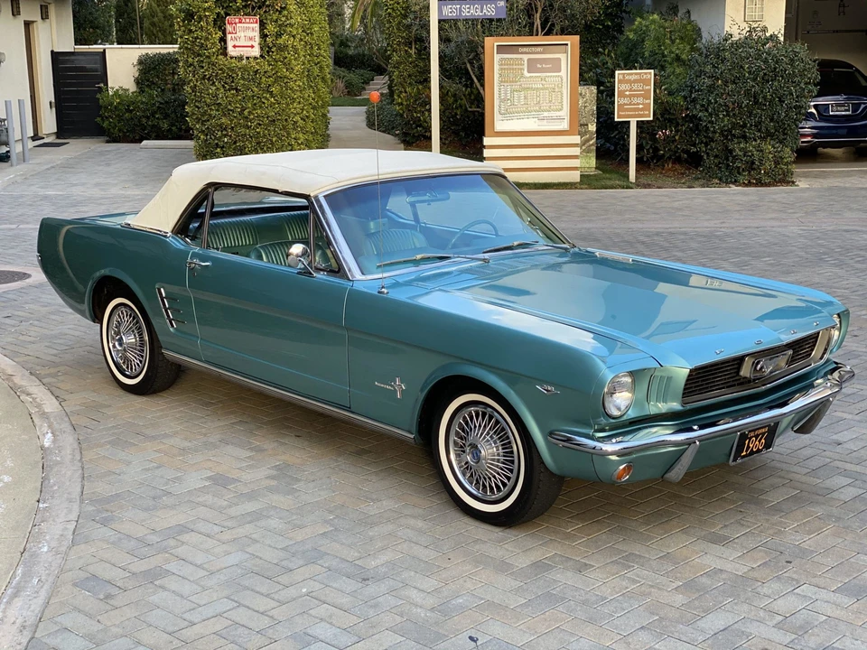 1966 Ford Mustang 1st Gen (1964.5-1966) - Image 13 of 31