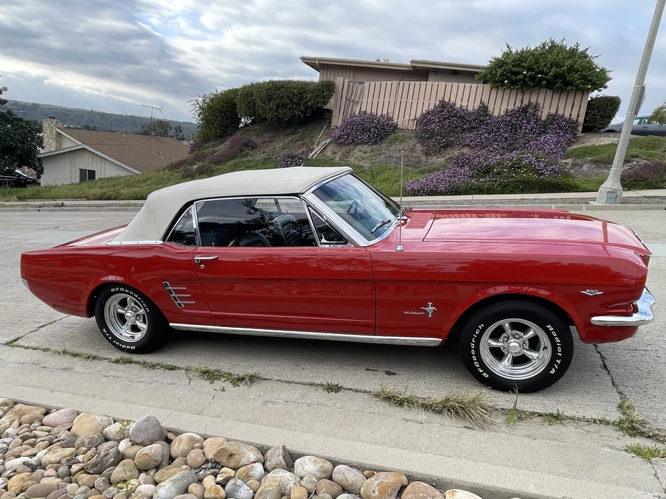 1966 Ford Mustang 1st Gen (1964.5-1966) - Image 9 of 31
