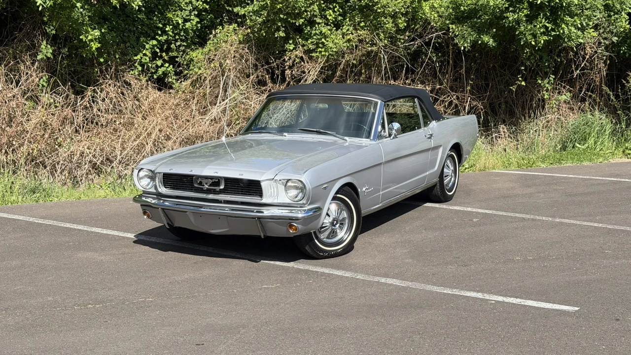 1966 Ford - Image 9 of 31