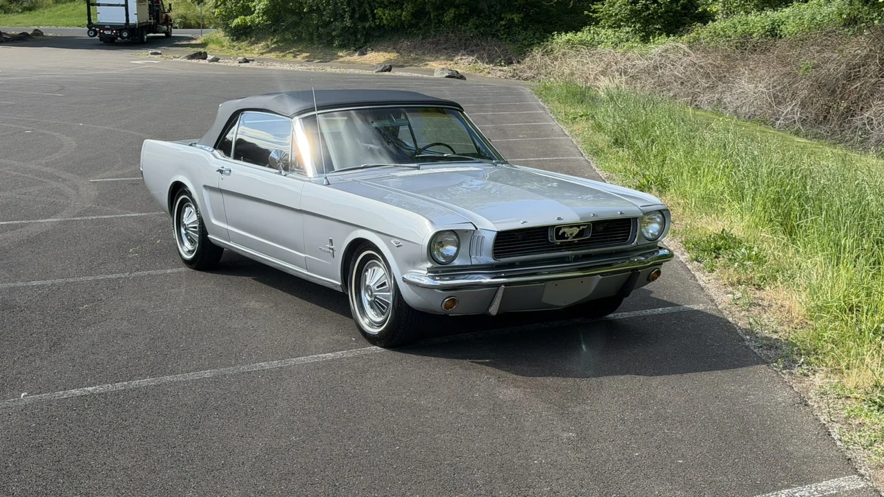 1966 Ford - Image 12 of 31