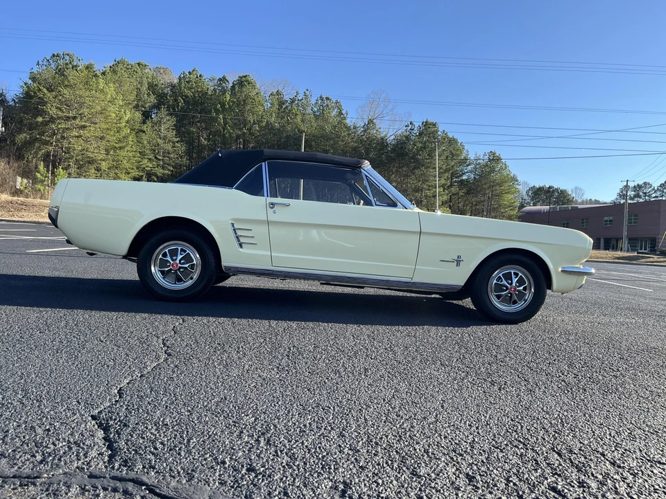 1966 Ford Mustang 1st Gen (1964.5-1966) - Image 28 of 31