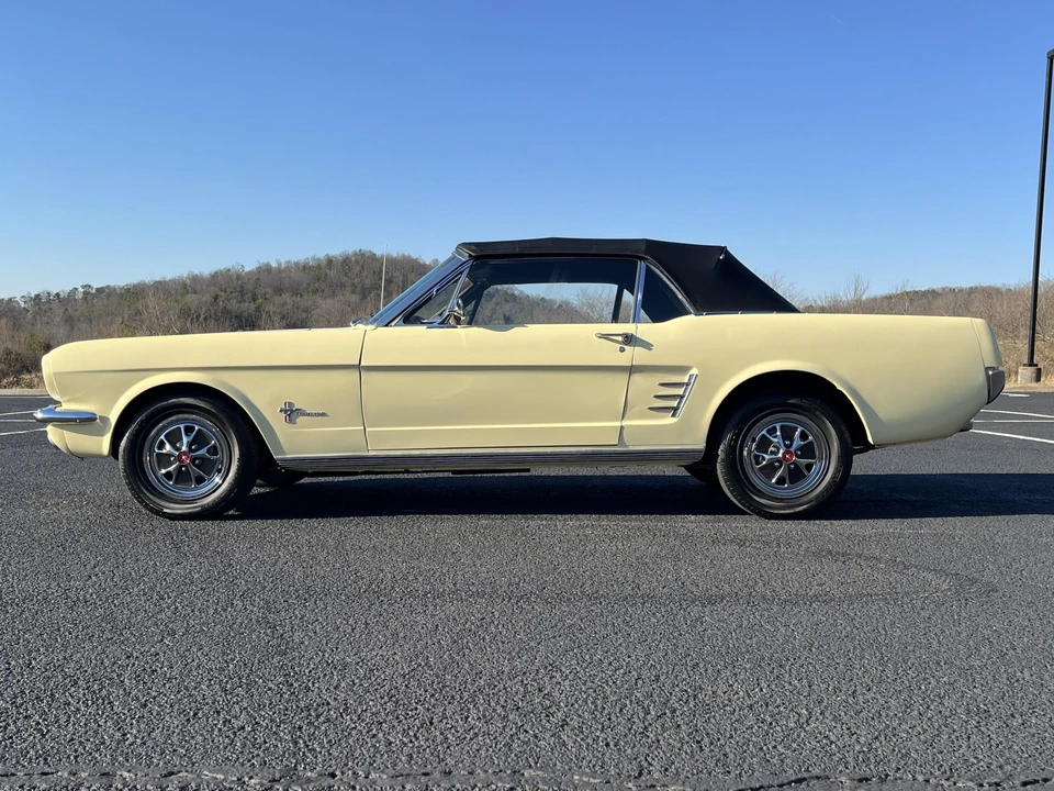 1966 Ford Mustang 1st Gen (1964.5-1966) - Image 14 of 31