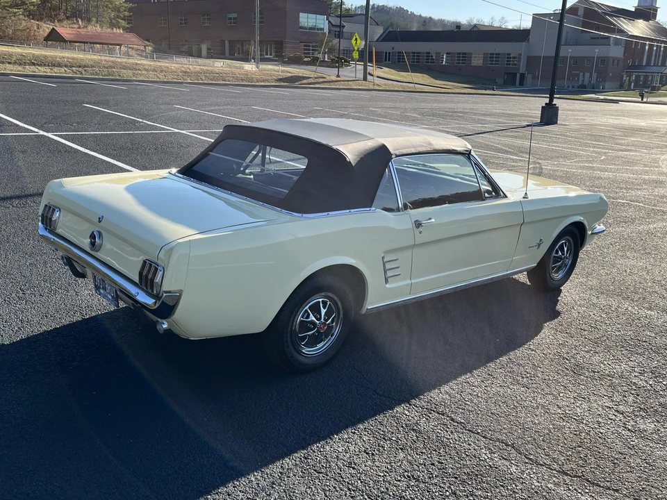 1966 Ford Mustang 1st Gen (1964.5-1966) - Image 22 of 31