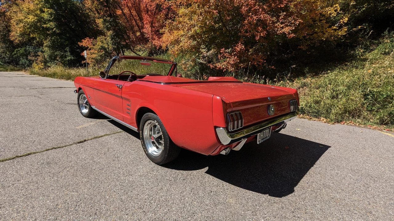 1966 Ford Mustang 1st Gen (1964.5-1966) - Image 13 of 31