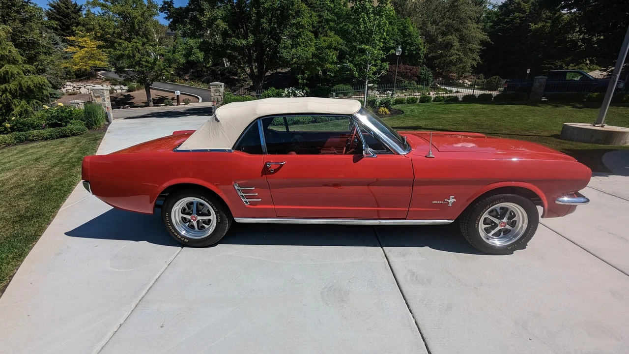 1966 Ford Mustang 1st Gen (1964.5-1966) - Image 23 of 31