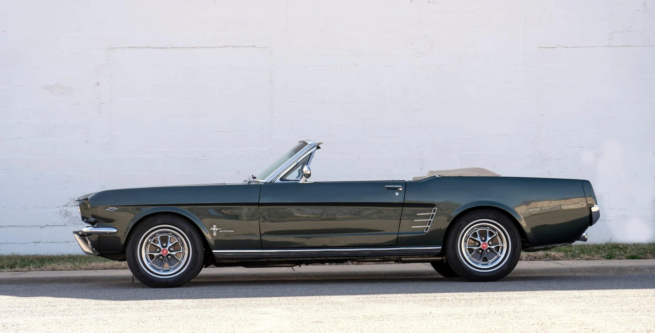 1966 Ford Mustang 1st Gen (1964.5-1966) - Image 6 of 31