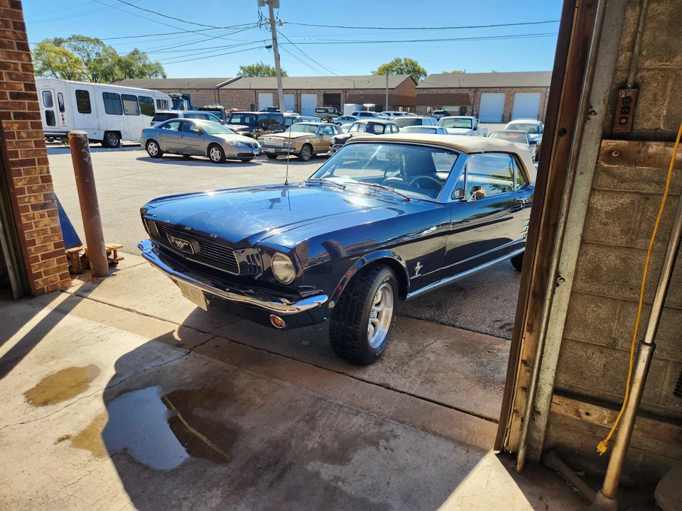 1966 Ford Mustang 1st Gen (1964.5-1966) - Image 11 of 31