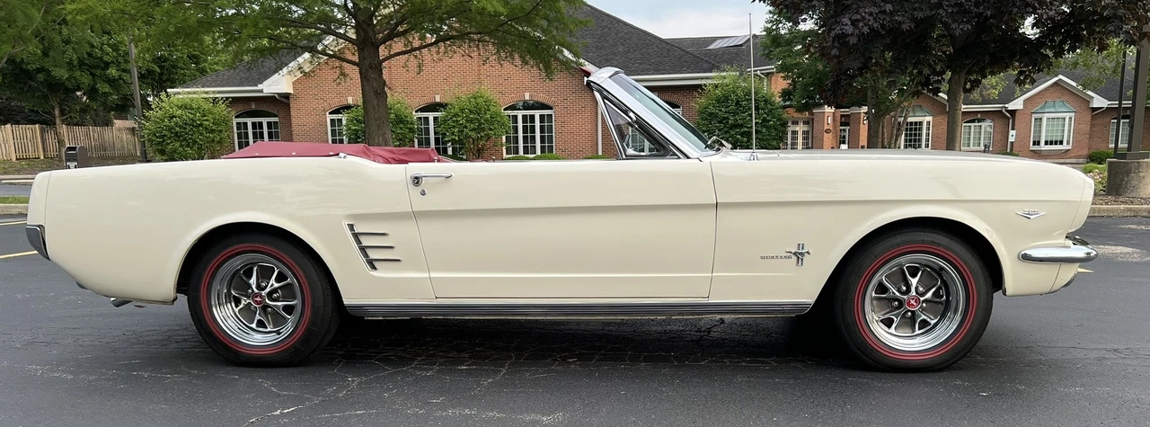 1966 Ford Mustang 1st Gen (1964.5-1966) - Image 5 of 31