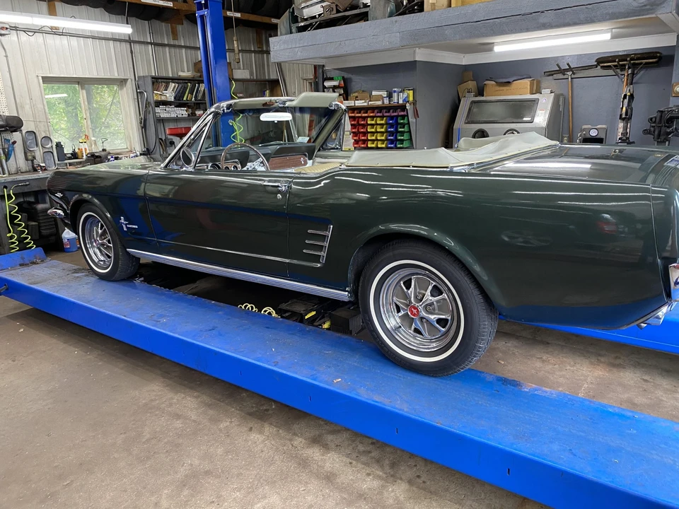 1966 Ford Mustang 1st Gen (1964.5-1966) - Image 27 of 31