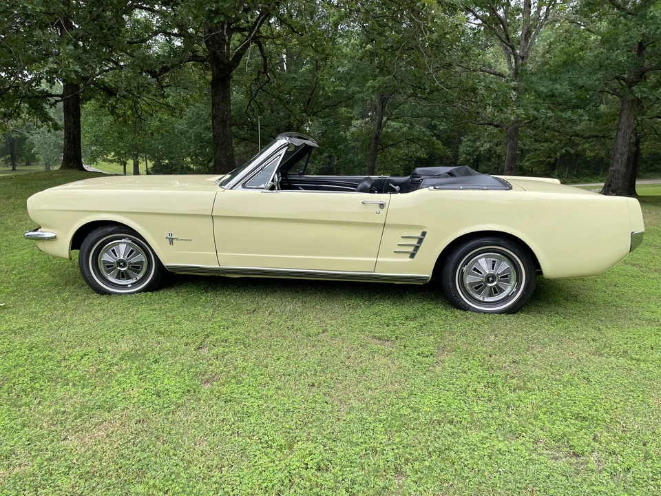 1966 Ford Mustang 1st Gen (1964.5-1966) - Image 4 of 31