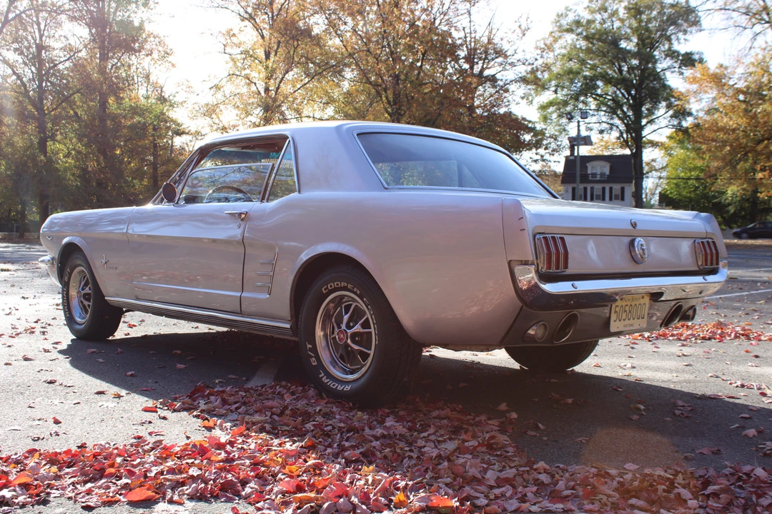 1966 Ford Mustang 1st Gen (1964.5-1966) - Image 24 of 31