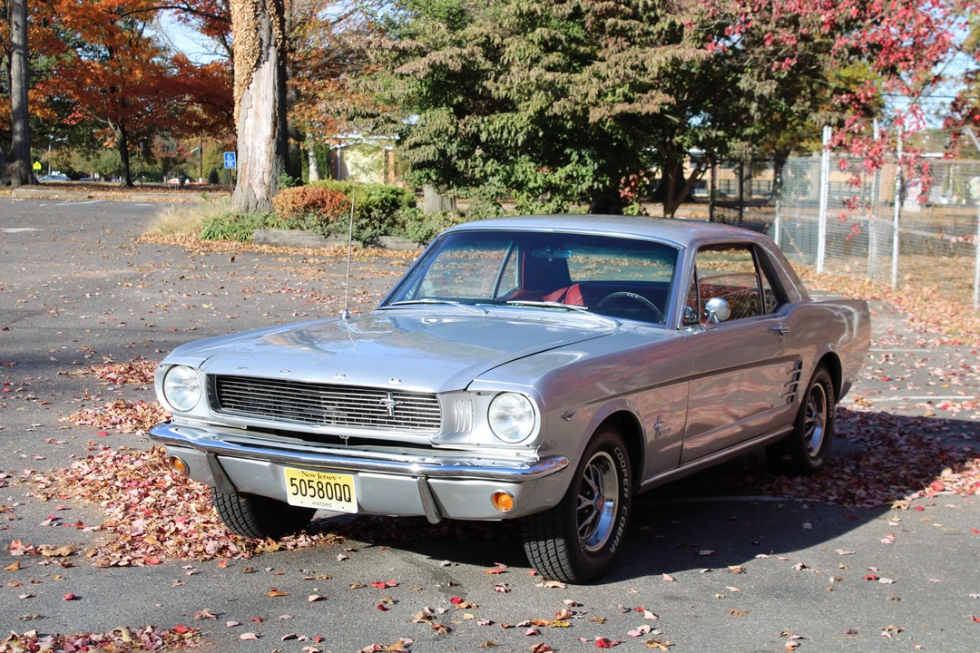 1966 Ford Mustang 1st Gen (1964.5-1966) - Image 17 of 31