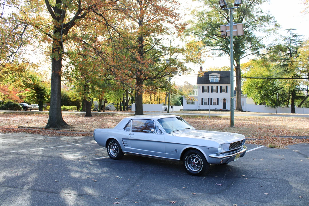 1966 Ford Mustang 1st Gen (1964.5-1966) - Image 13 of 31