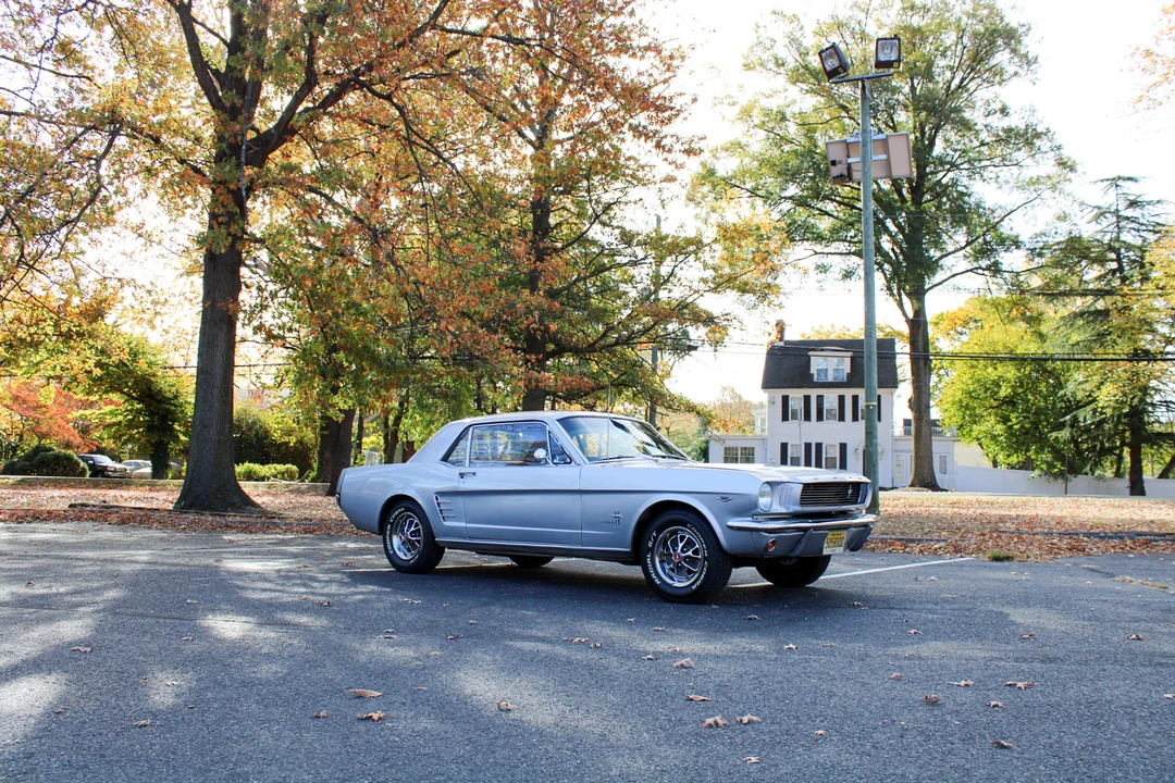 1966 Ford Mustang 1st Gen (1964.5-1966) - Image 6 of 31