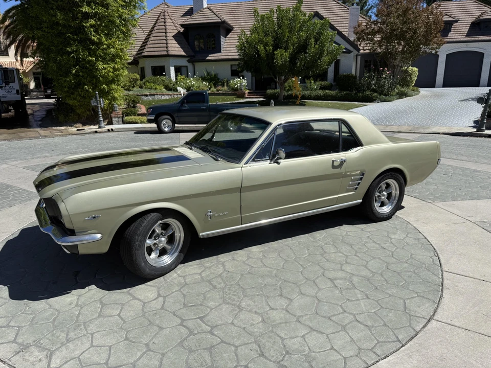 1966 Ford Mustang 1st Gen (1964.5-1966) - Image 15 of 31