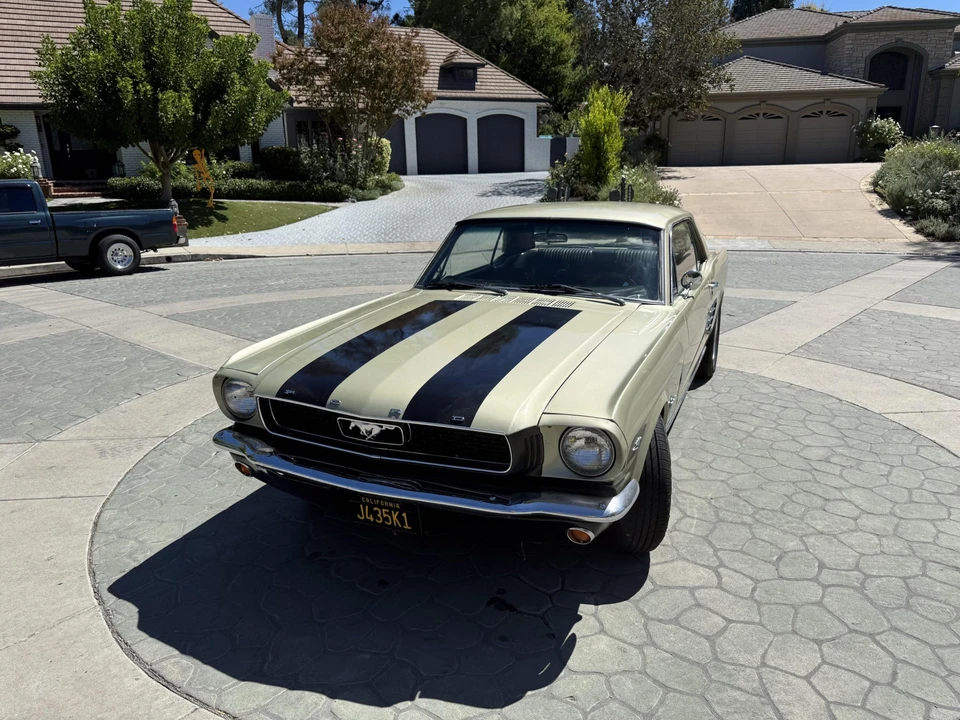 1966 Ford Mustang 1st Gen (1964.5-1966) - Image 3 of 31