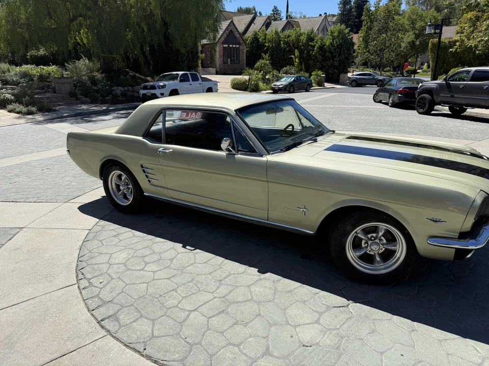 1966 Ford Mustang 1st Gen (1964.5-1966) - Image 20 of 31