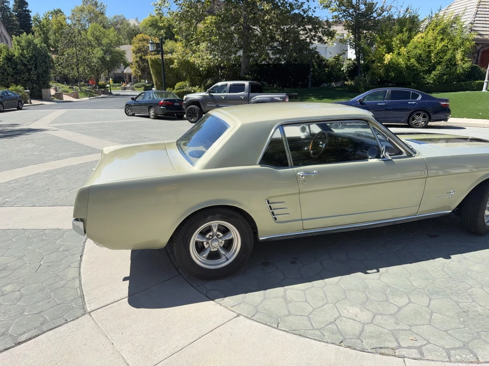 1966 Ford Mustang 1st Gen (1964.5-1966) - Image 24 of 31