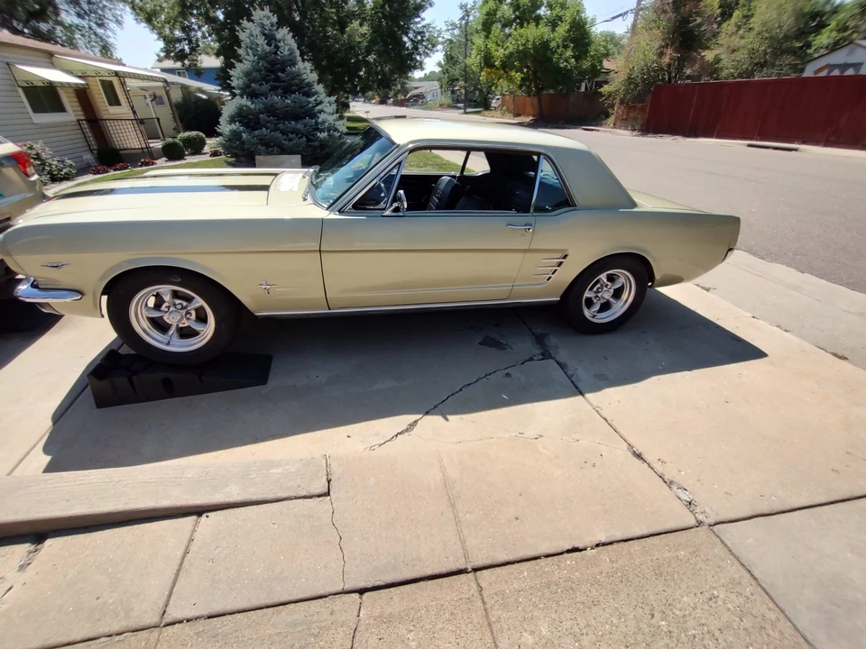 1966 Ford Mustang 1st Gen (1964.5-1966) - Image 16 of 31