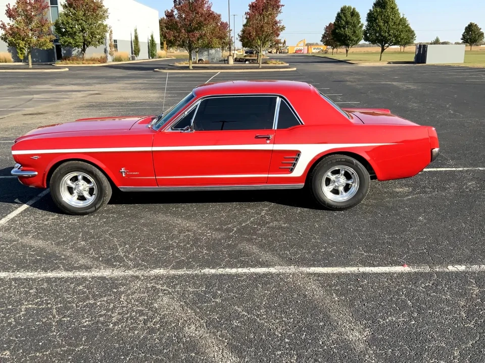 1966 Ford Mustang 1st Gen (1964.5-1966) - Image 3 of 31