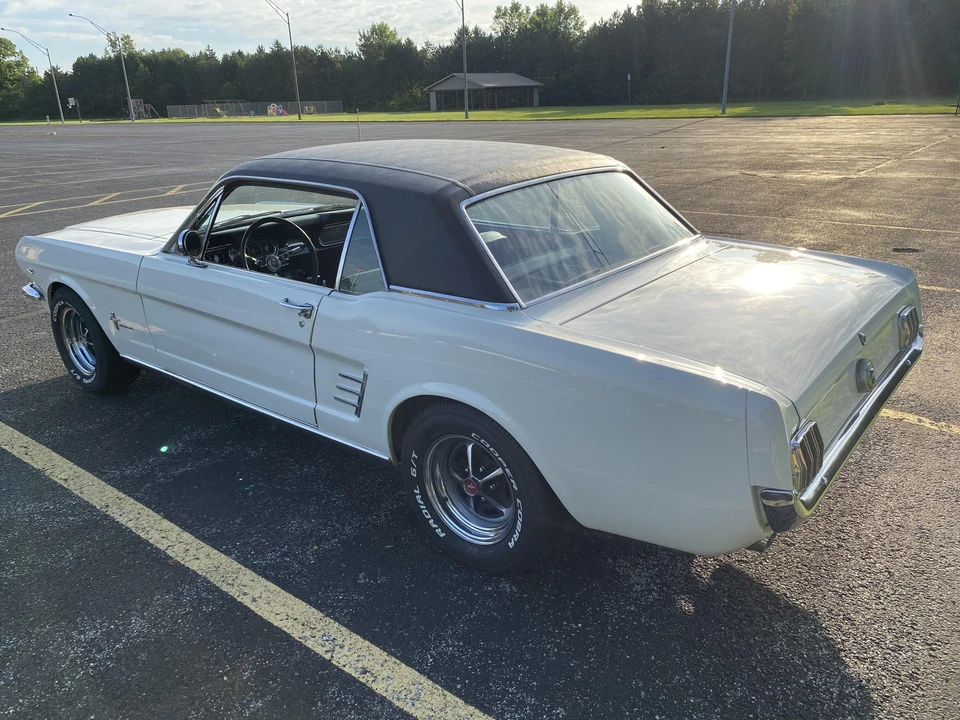 1966 Ford Mustang 1st Gen (1964.5-1966) - Image 4 of 31