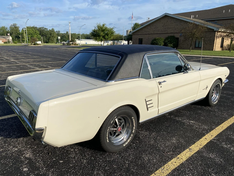 1966 Ford Mustang 1st Gen (1964.5-1966) - Image 7 of 31