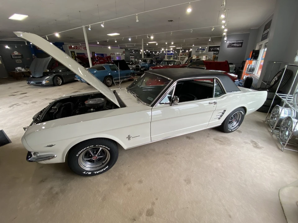 1966 Ford Mustang 1st Gen (1964.5-1966) - Image 14 of 31