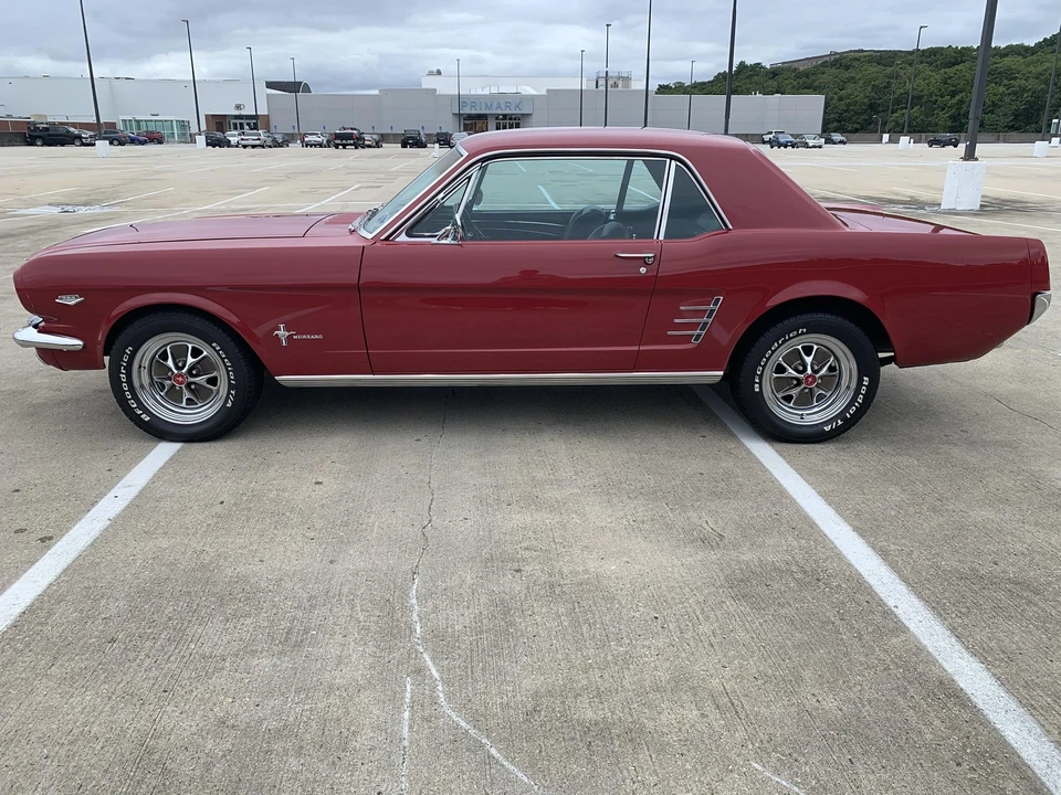 1966 Ford Mustang 1st Gen (1964.5-1966) - Image 6 of 31
